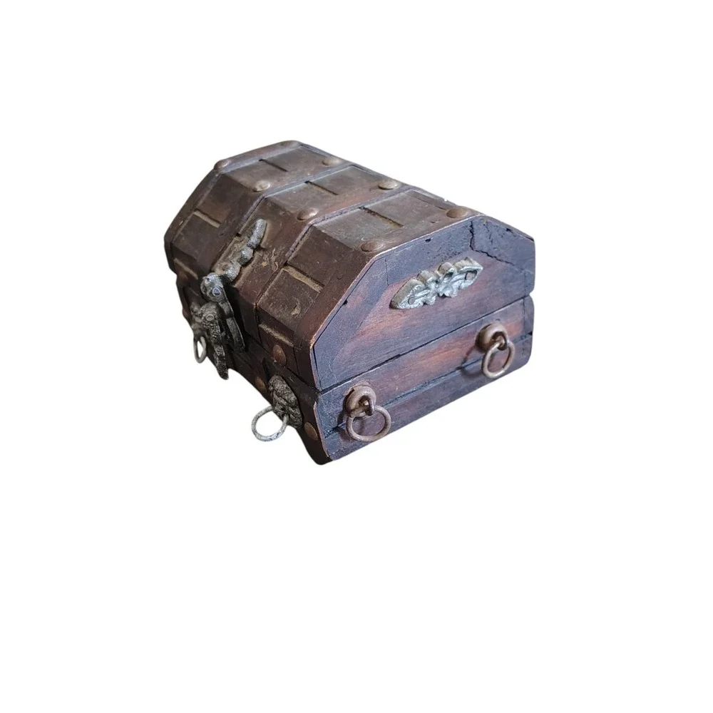 Vintage Wooden Treasure Chest Jewelry Box – Gothic Lion Head‎ Metal Accents